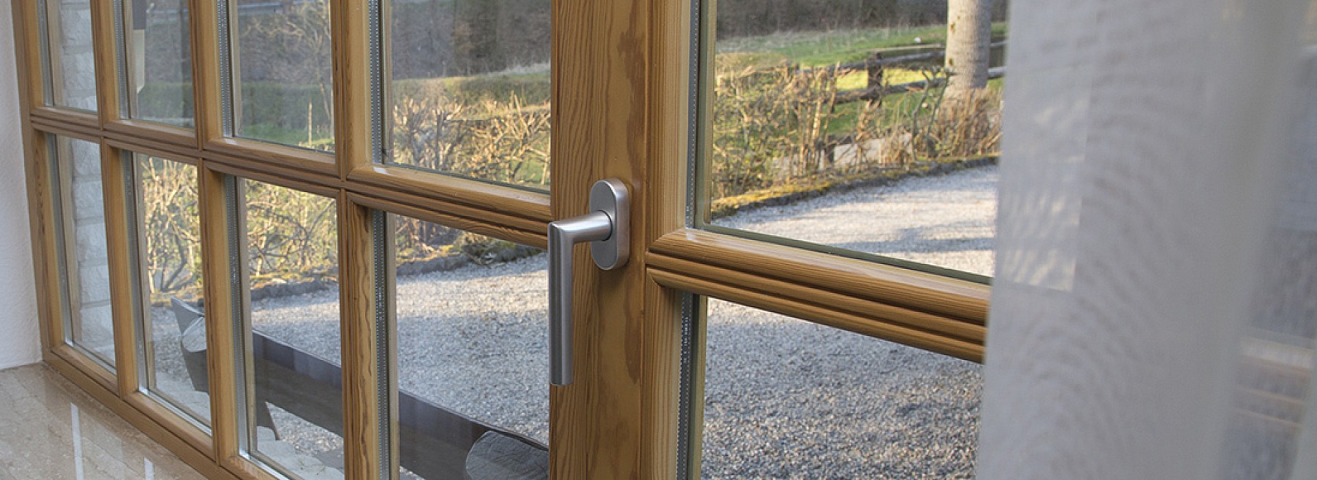 holzfenster_81700441.jpg
